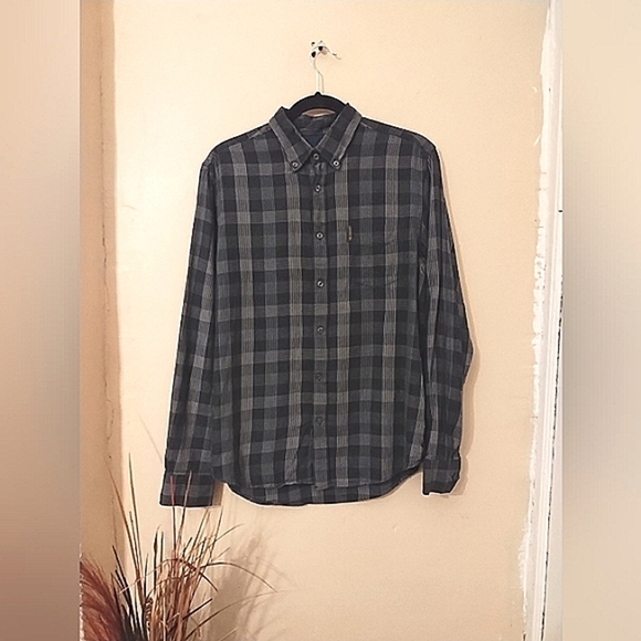 Ben Sherman Men's Black and Gray Checkered Plaid Button Down Shirt Size Medium - Picture 1 of 8